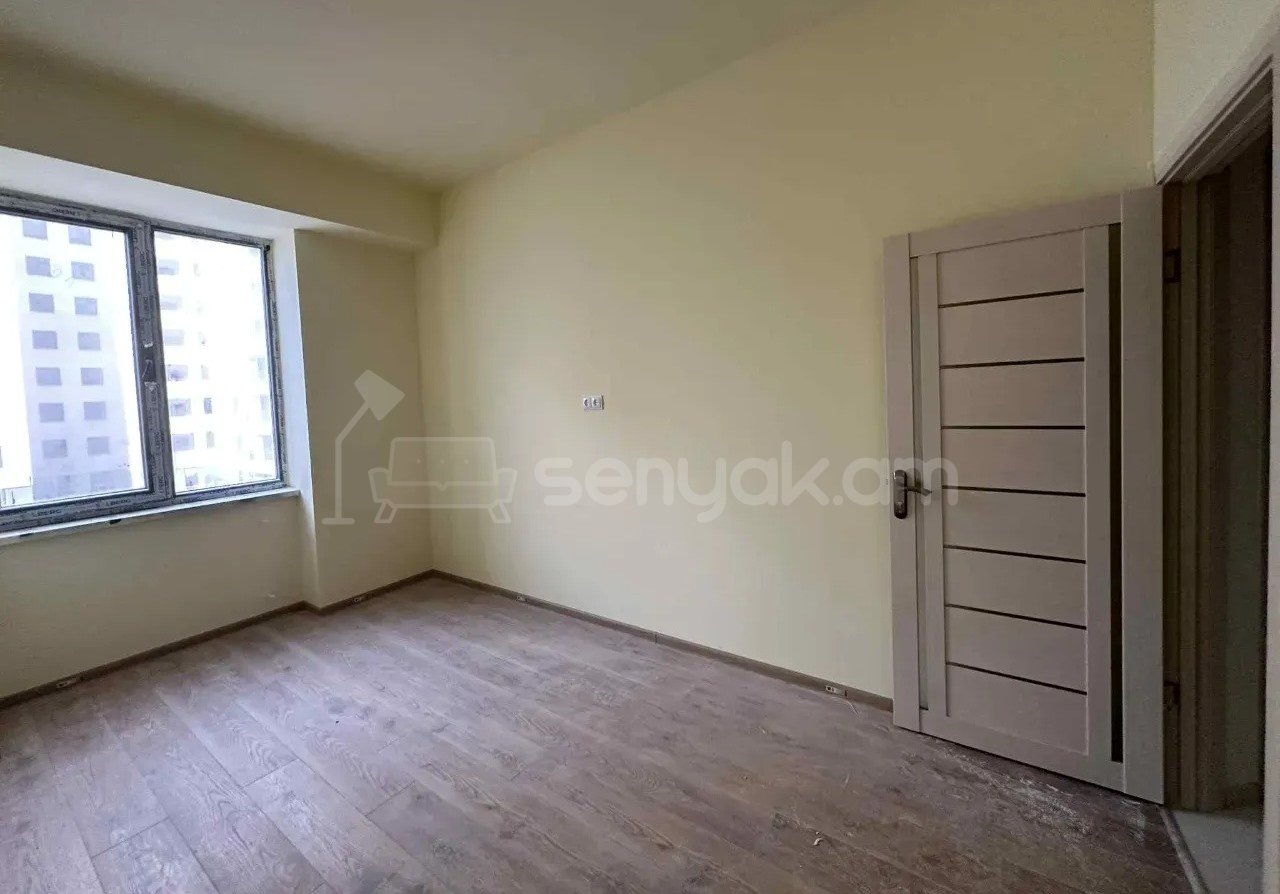 4 Սենյականոց Բնակարան Նորակառույցում, 112քմ, 3/12 հարկ, Կապիտալ Վերանորոգված
