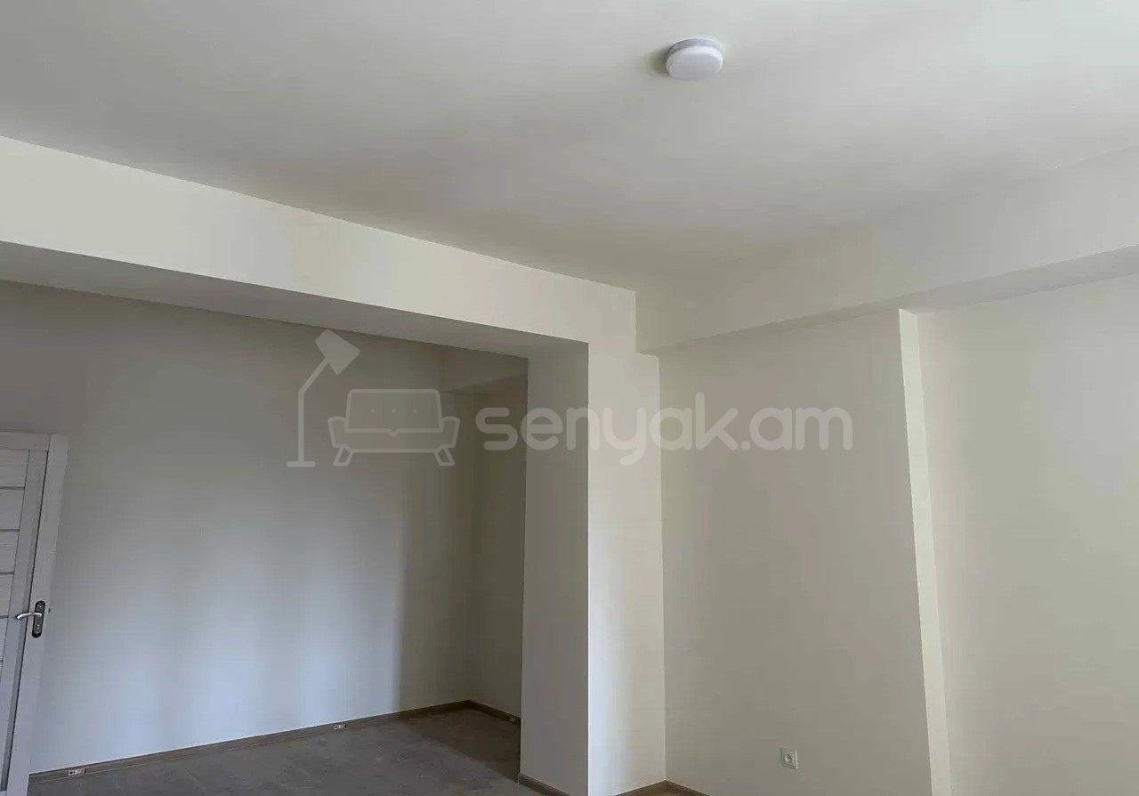 4 Սենյականոց Բնակարան Նորակառույցում, 112քմ, 3/12 հարկ, Կապիտալ Վերանորոգված