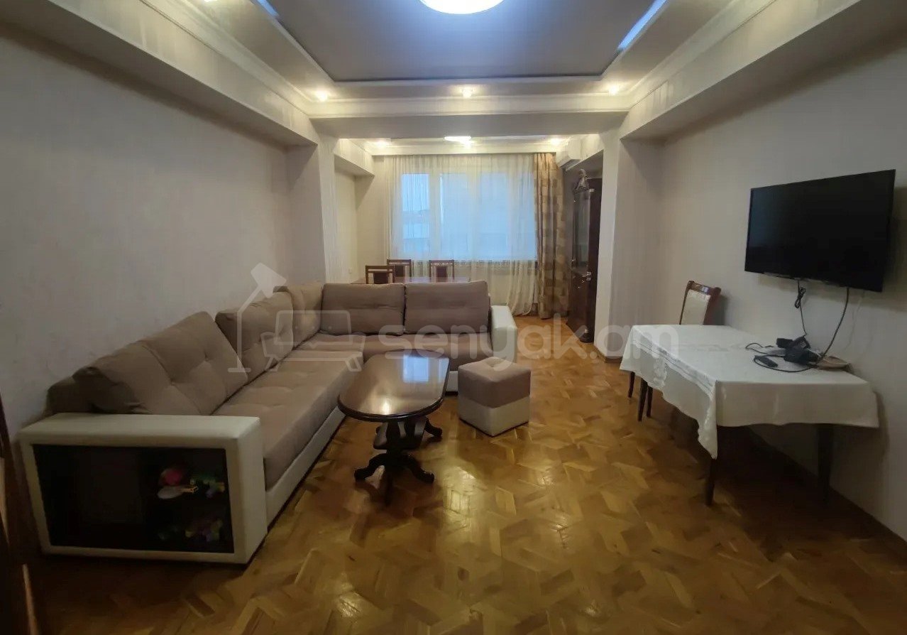 4 Սենյականոց Բնակարան Քարե Շենքում, 93քմ, 4/9 հարկ, Կապիտալ Վերանորոգված, Կահավորված, Արևկող