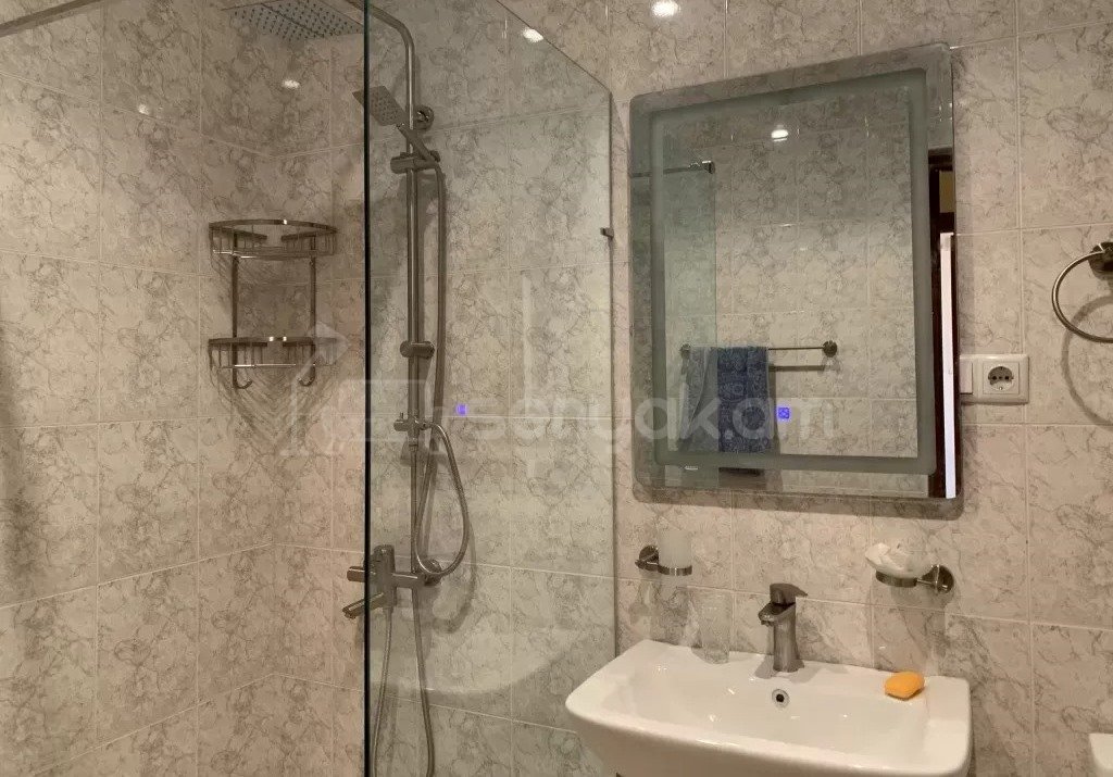 4 Սենյականոց Բնակարան Նորակառույցում, 120քմ, 6/9 հարկ, Կապիտալ Վերանորոգված
