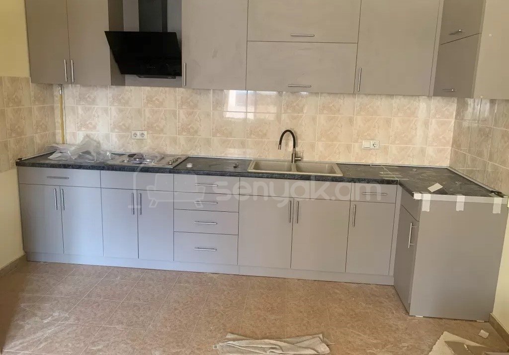 4 Սենյականոց Բնակարան Նորակառույցում, 120քմ, 6/9 հարկ, Կապիտալ Վերանորոգված