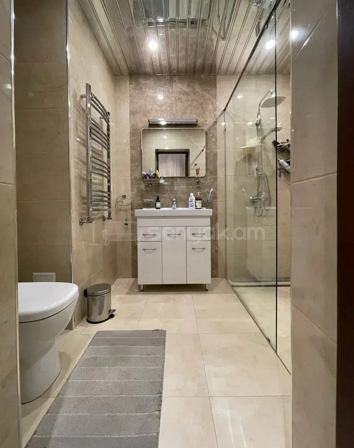 3 Սենյականոց Բնակարան Նորակառույցում, 70քմ, 11/18 հարկ, Կապիտալ Վերանորոգված