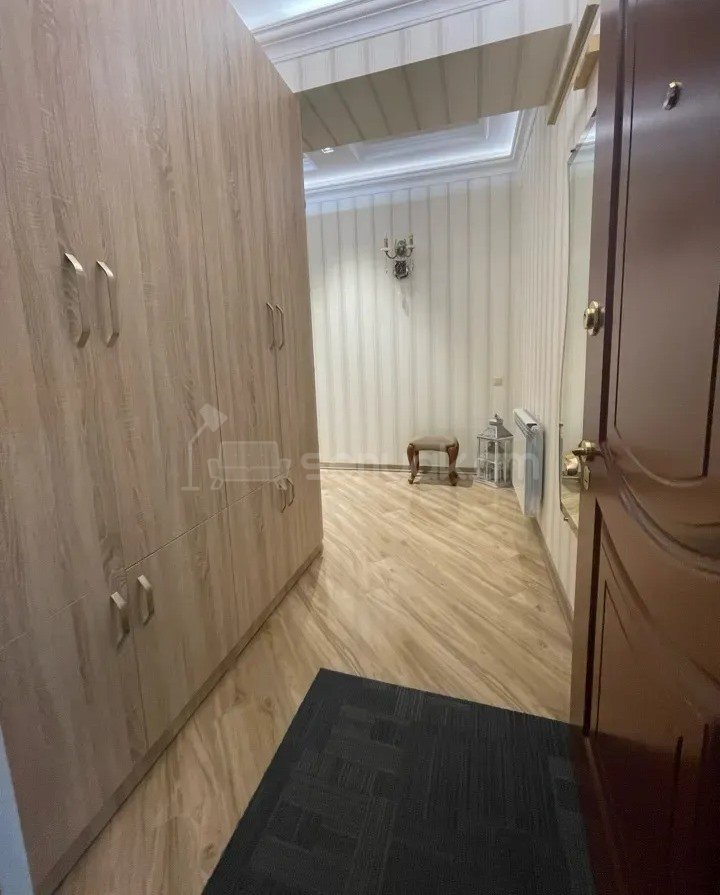 3 Սենյականոց Բնակարան Նորակառույցում, 70քմ, 11/18 հարկ, Կապիտալ Վերանորոգված