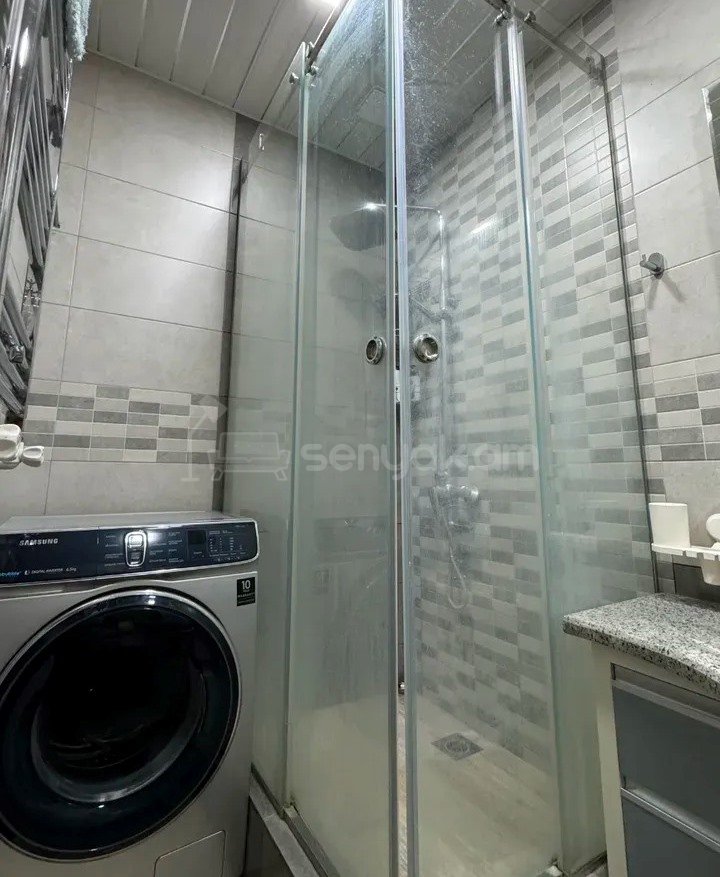 3 Սենյականոց Բնակարան Քարե Շենքում, 72քմ, 5/5 հարկ, Կապիտալ Վերանորոգված, Կահավորված, Արևկող