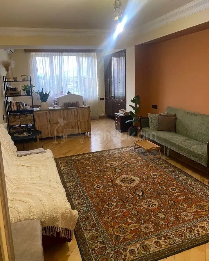 3 Սենյականոց Բնակարան Քարե Շենքում, 100քմ, 9/9 հարկ, Կապիտալ Վերանորոգված, Կահավորված, Արևկող