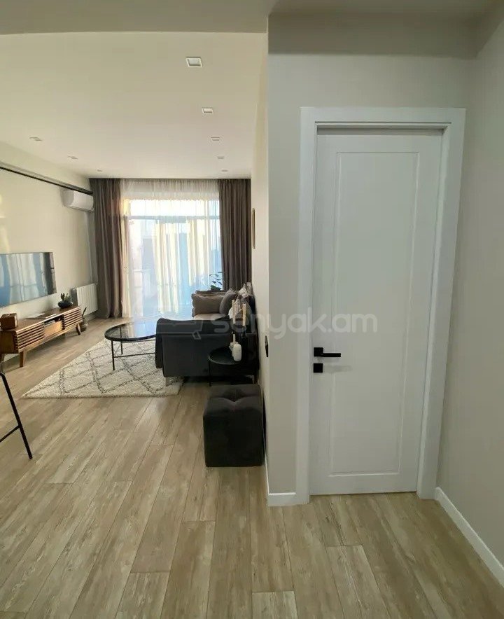 2 Սենյականոց Բնակարան Նորակառույցում, 60քմ, 8/8 հարկ, Կապիտալ Վերանորոգված, Կահավորված, Արևկող