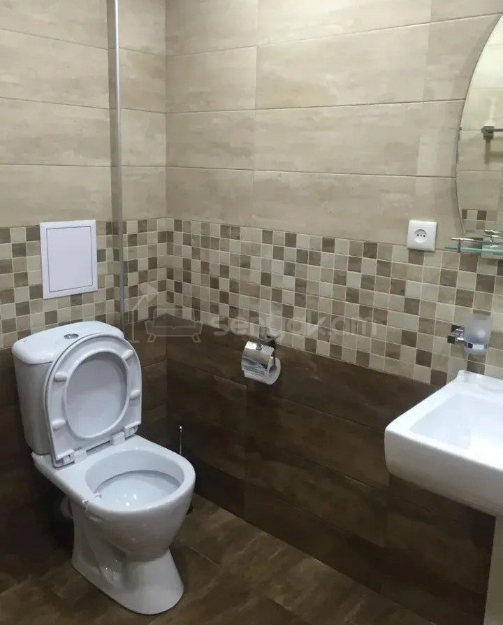 3 Սենյականոց Բնակարան Քարե Շենքում, 73քմ, 9/9 հարկ, Կապիտալ Վերանորոգված, Կահավորված, Արևկող
