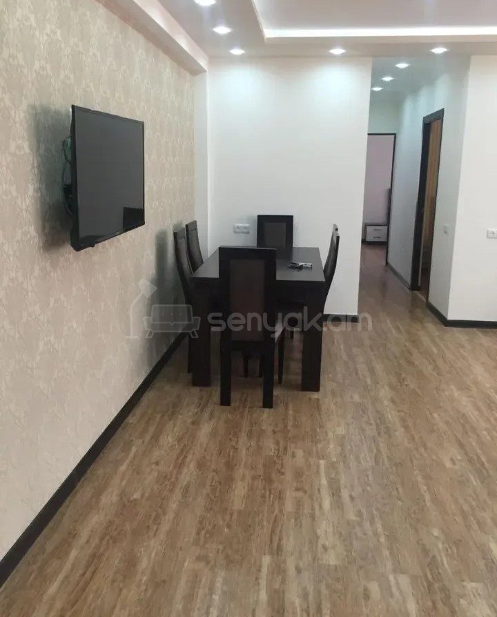 3 Սենյականոց Բնակարան Քարե Շենքում, 73քմ, 9/9 հարկ, Կապիտալ Վերանորոգված, Կահավորված, Արևկող