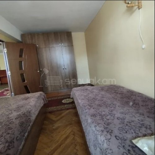 2 Սենյականոց Բնակարան Քարե Շենքում, 56քմ, 4/5 հարկ, Կապիտալ Վերանորոգված, Կահավորված, Արևկող