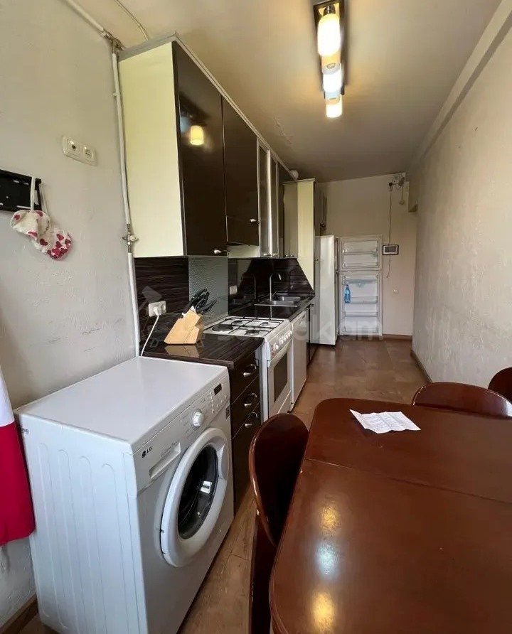 3 Սենյականոց Բնակարան, 72քմ, 7/9 հարկ, Կապիտալ Վերանորոգված