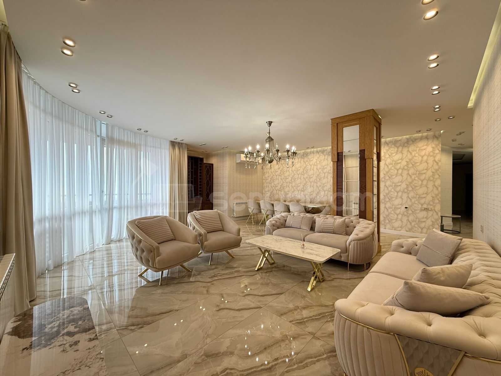 3 Սենյականոց Բնակարան Նորակառույցում, 294քմ, 15/15 հարկ, Դիզայներական Վերանորոգված