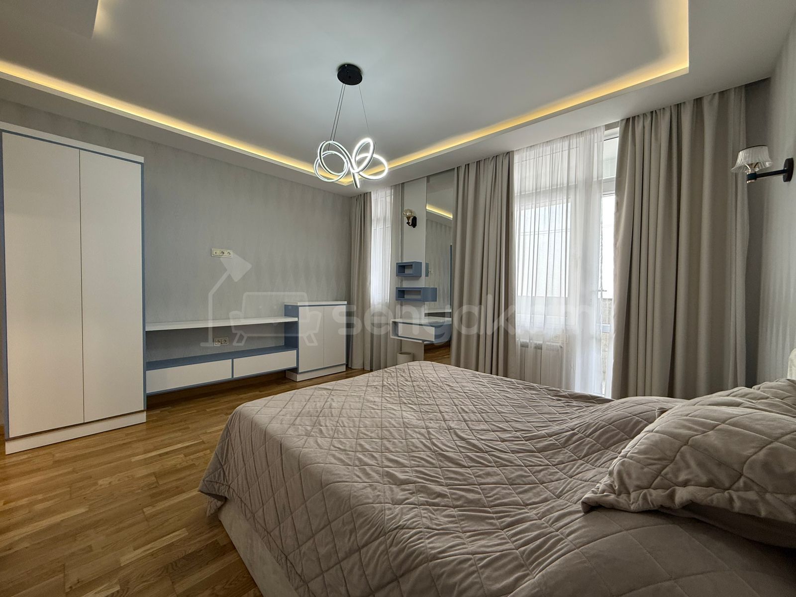 3 Սենյականոց Բնակարան Նորակառույցում, 294քմ, 15/15 հարկ, Դիզայներական Վերանորոգված