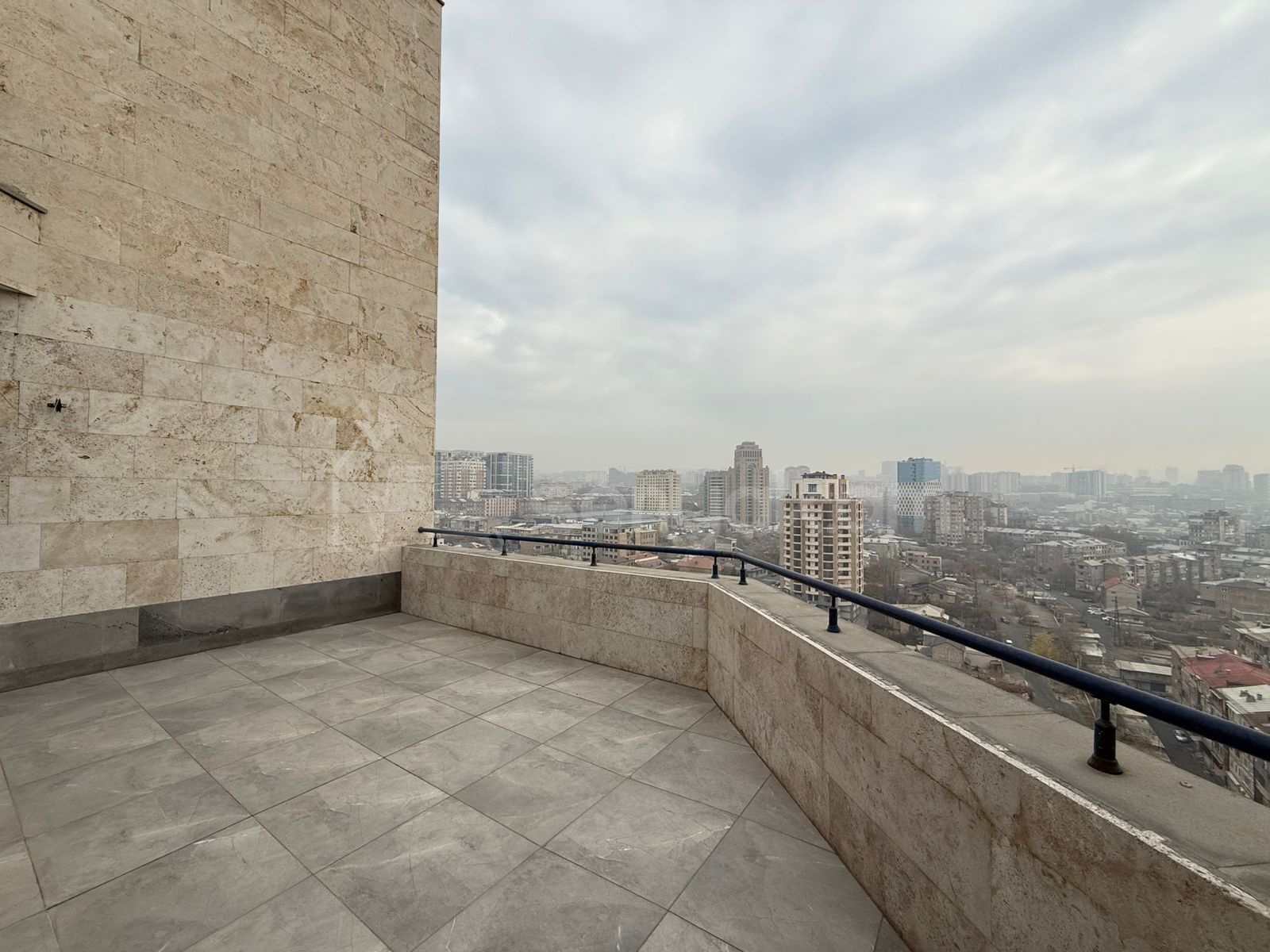 3 Սենյականոց Բնակարան Նորակառույցում, 294քմ, 15/15 հարկ, Դիզայներական Վերանորոգված