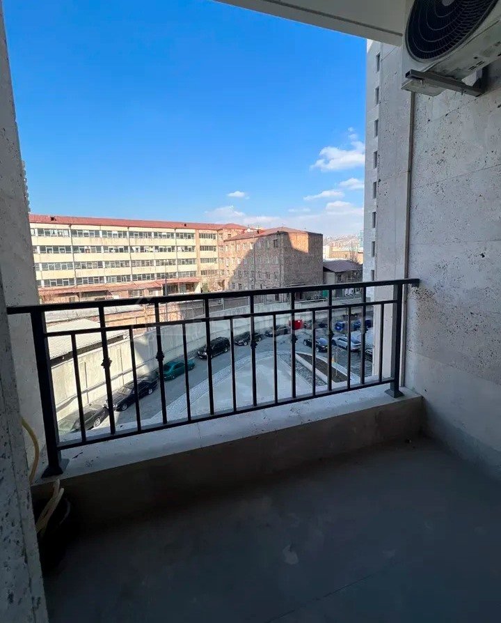 2 Սենյականոց Բնակարան Նորակառույցում, 60քմ, 4/18 հարկ, Կապիտալ Վերանորոգված