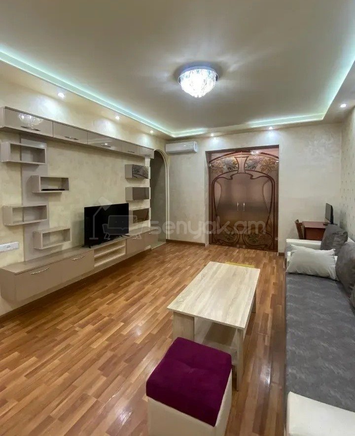 2 Սենյականոց Բնակարան Քարե Շենքում, 67քմ, 9/10 հարկ, Կապիտալ Վերանորոգված, Կահավորված, Արևկող