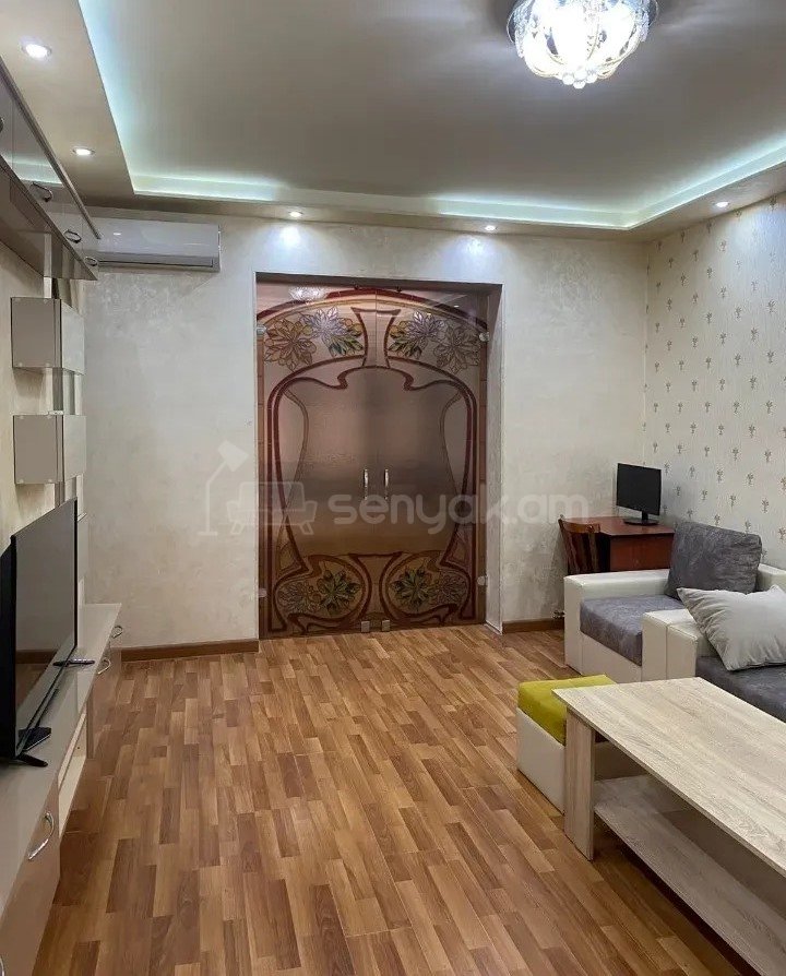 2 Սենյականոց Բնակարան Քարե Շենքում, 67քմ, 9/10 հարկ, Կապիտալ Վերանորոգված, Կահավորված, Արևկող