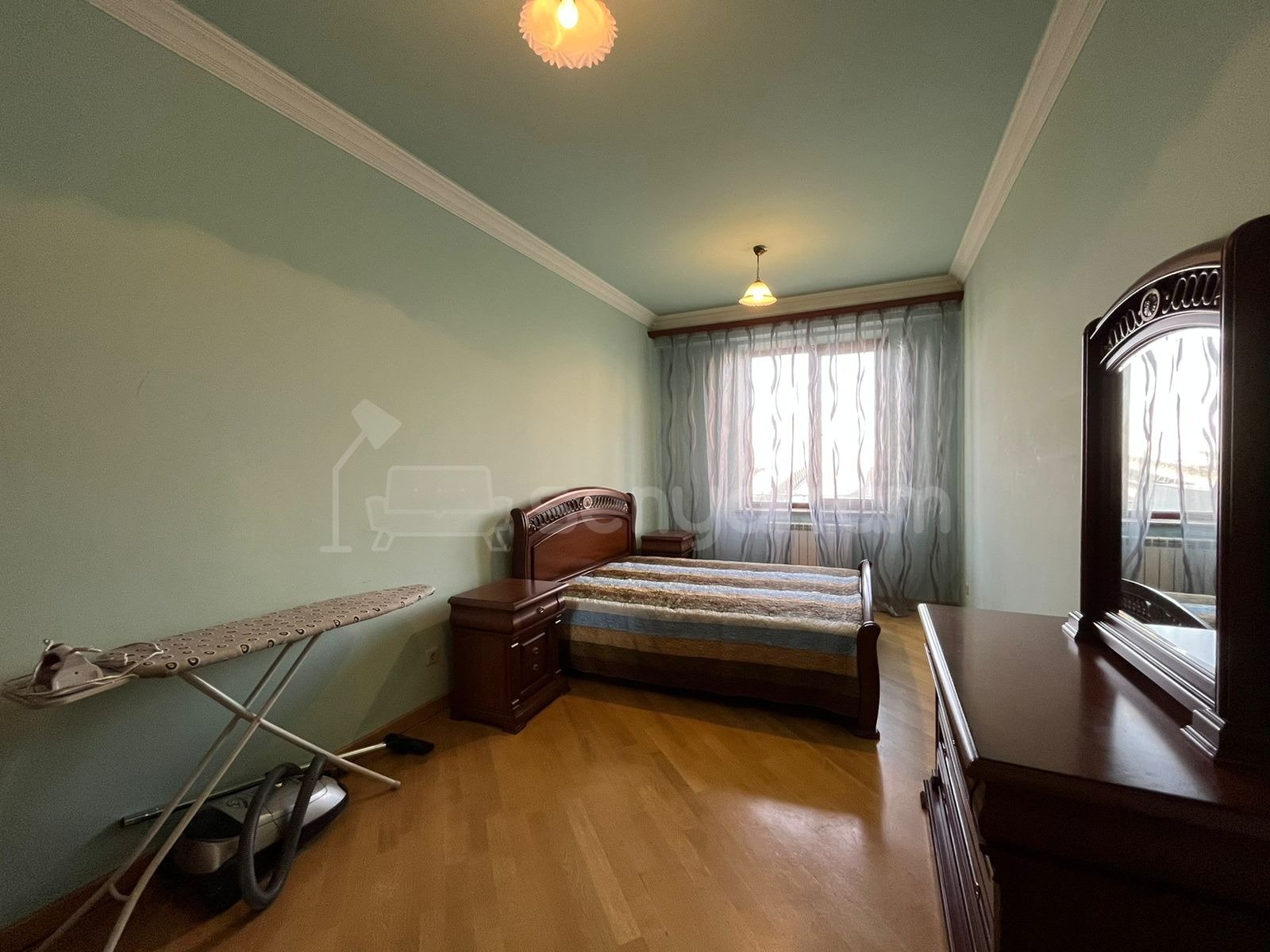 2 Սենյականոց Բնակարան Նորակառույցում, 76քմ, 3/14 հարկ, Կապիտալ Վերանորոգված