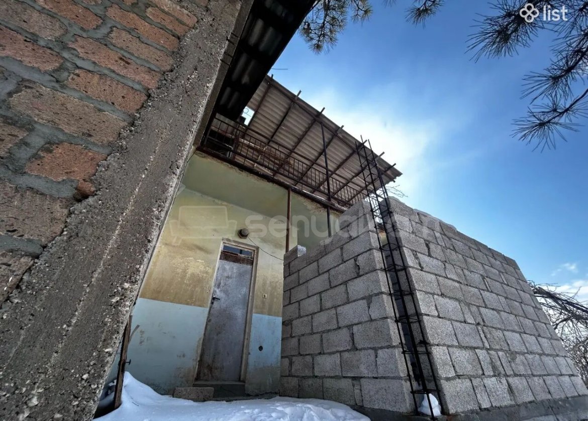 Ազատ նախագծով Սեփական Տուն, 106քմ, Կոսմետիկ Վերանորոգված
