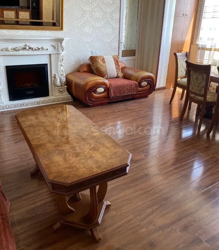 3 Սենյականոց Բնակարան, 78քմ, 4/9 հարկ, Կապիտալ Վերանորոգված, Կահավորված