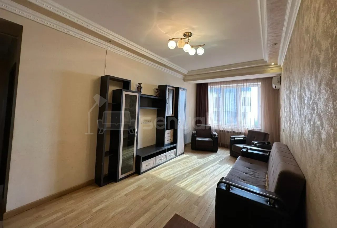 3 Սենյականոց Բնակարան, 77քմ, 6/9 հարկ, Կապիտալ Վերանորոգված, Կահավորված, Արևկող