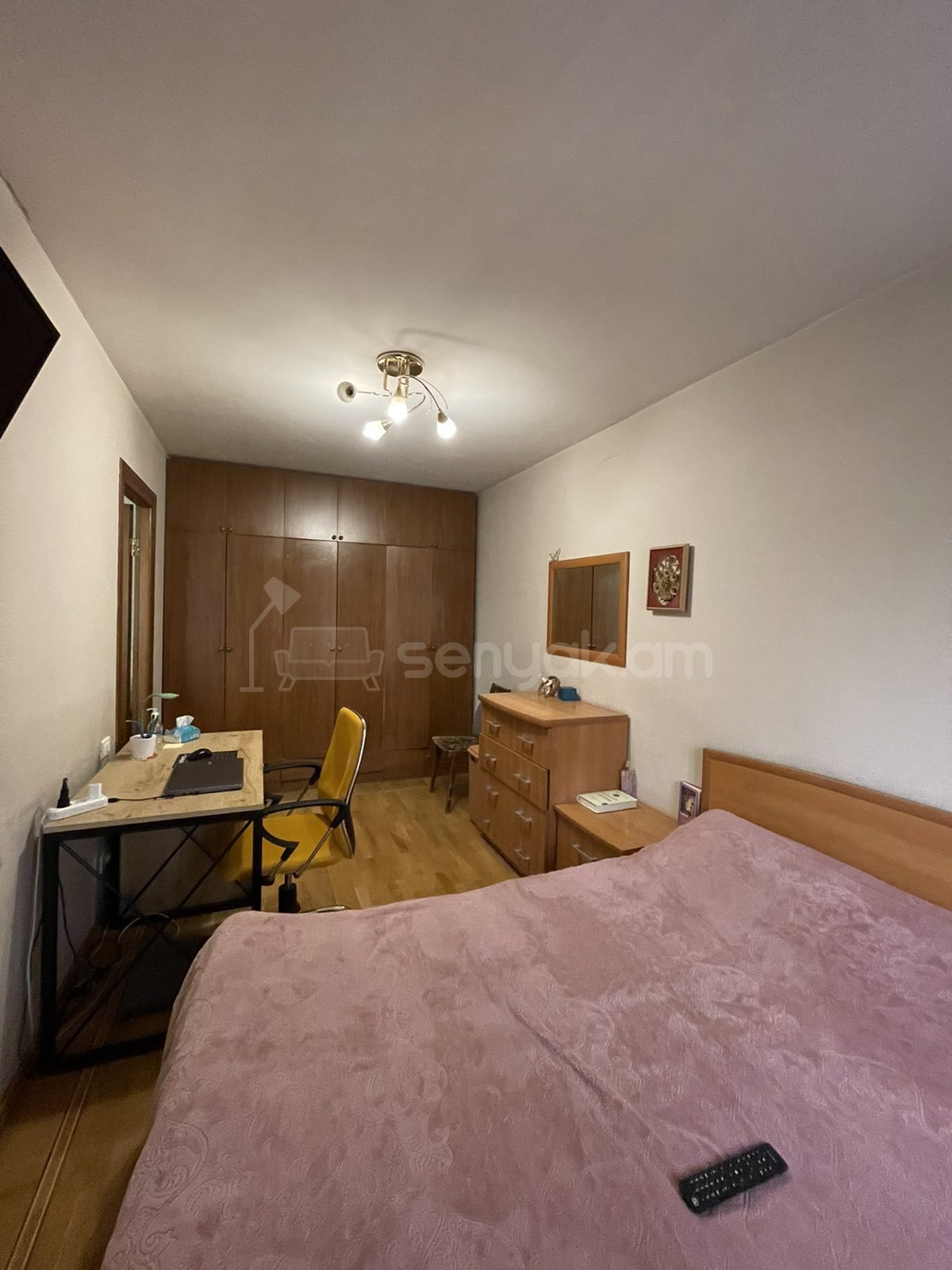 4 Սենյականոց Բնակարան Քարե Շենքում, 101քմ, 2/5 հարկ, Կապիտալ Վերանորոգված, Կահավորված, Արևկող