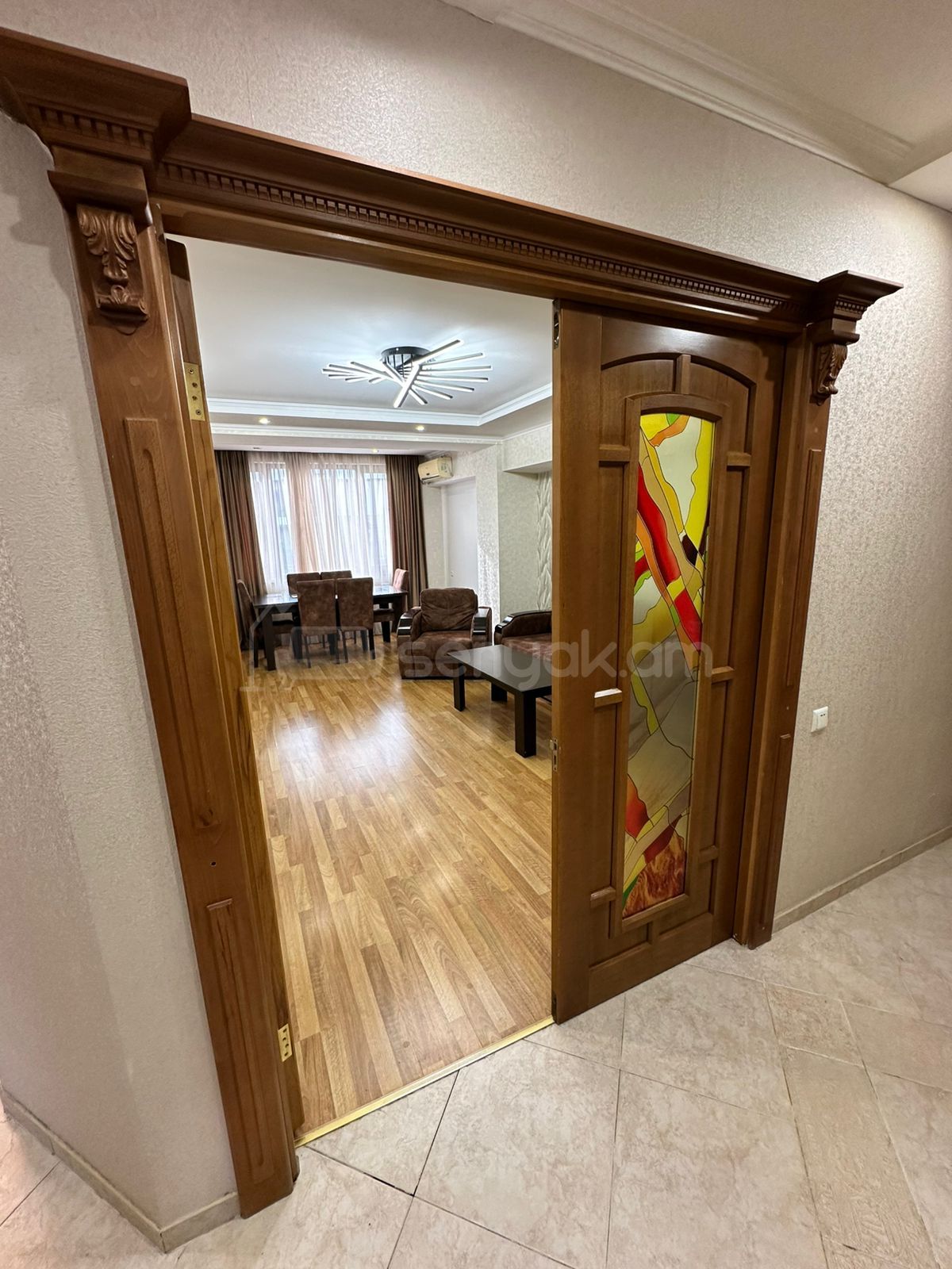 3 Սենյականոց Բնակարան Քարե Շենքում, 86քմ, 5/10 հարկ, Կապիտալ Վերանորոգված, Կահավորված, Արևկող
