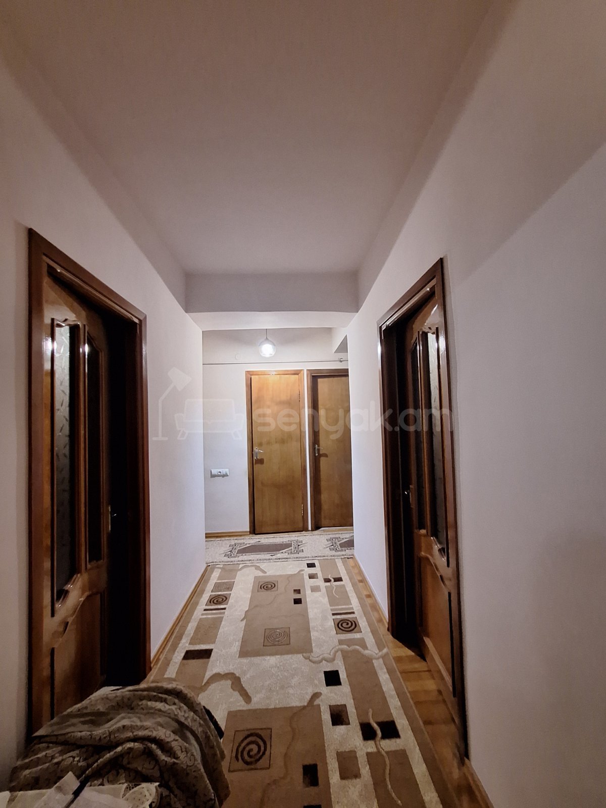 3 Սենյականոց Բնակարան, 95քմ, 4/14 հարկ, Նորմալ Վիճակում