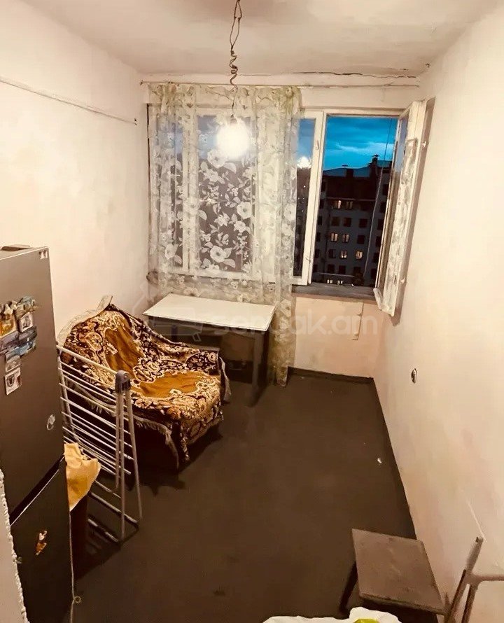 2 Սենյականոց Բնակարան Քարե Շենքում, 65քմ, 7/7 հարկ, Պետական Վիճակում