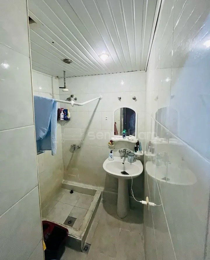 2 Սենյականոց Բնակարան Քարե Շենքում, 65քմ, 7/7 հարկ, Պետական Վիճակում