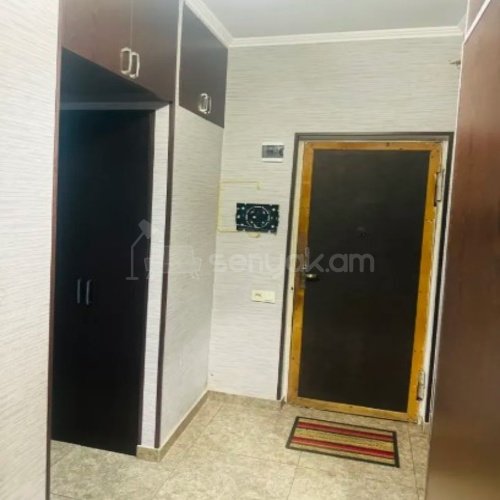 2 Սենյականոց Բնակարան, 44քմ, 4/10 հարկ, Կապիտալ Վերանորոգված, Կահավորված, Արևկող