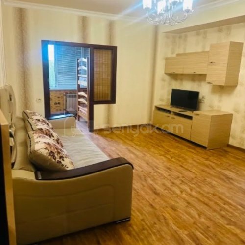 2 Սենյականոց Բնակարան, 44քմ, 4/10 հարկ, Կապիտալ Վերանորոգված, Կահավորված, Արևկող
