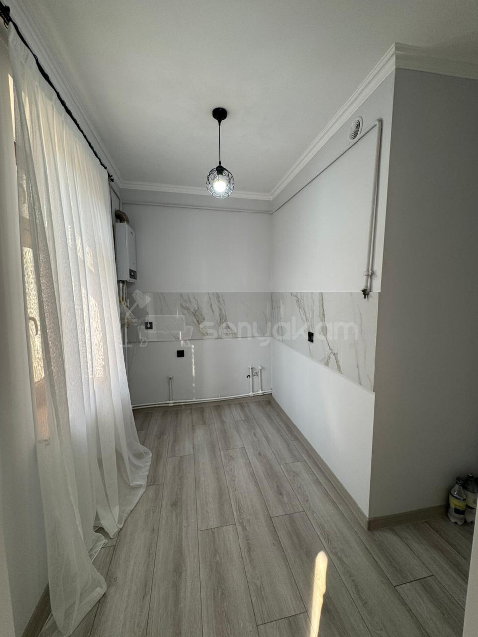 2 Սենյականոց Բնակարան Քարե Շենքում, 46քմ, 1/5 հարկ, Կապիտալ Վերանորոգված