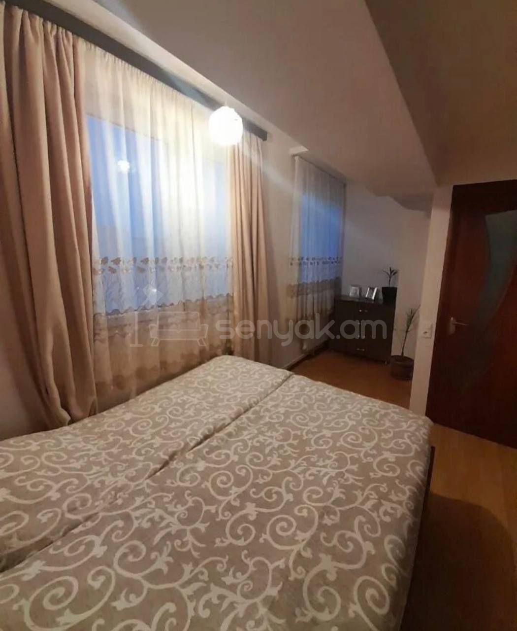 4 Սենյականոց Բնակարան, 75քմ, 10/13 հարկ, Կապիտալ Վերանորոգված