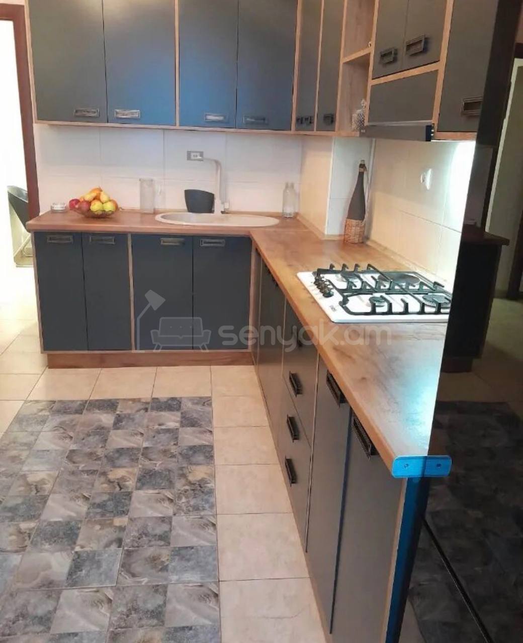 4 Սենյականոց Բնակարան, 75քմ, 10/13 հարկ, Կապիտալ Վերանորոգված