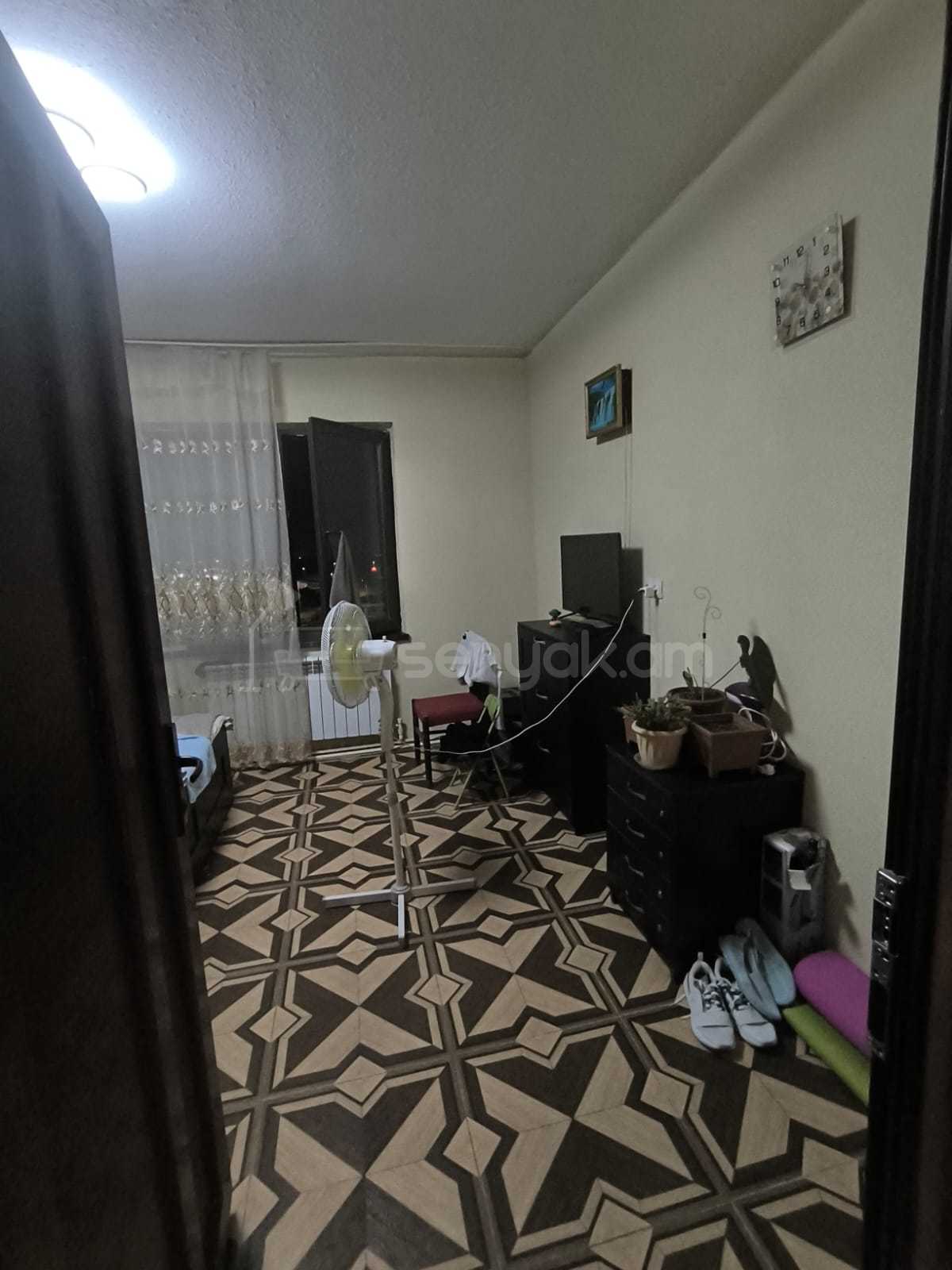 2 Սենյականոց Բնակարան, 69քմ, 8/9 հարկ, Նորմալ Վիճակում