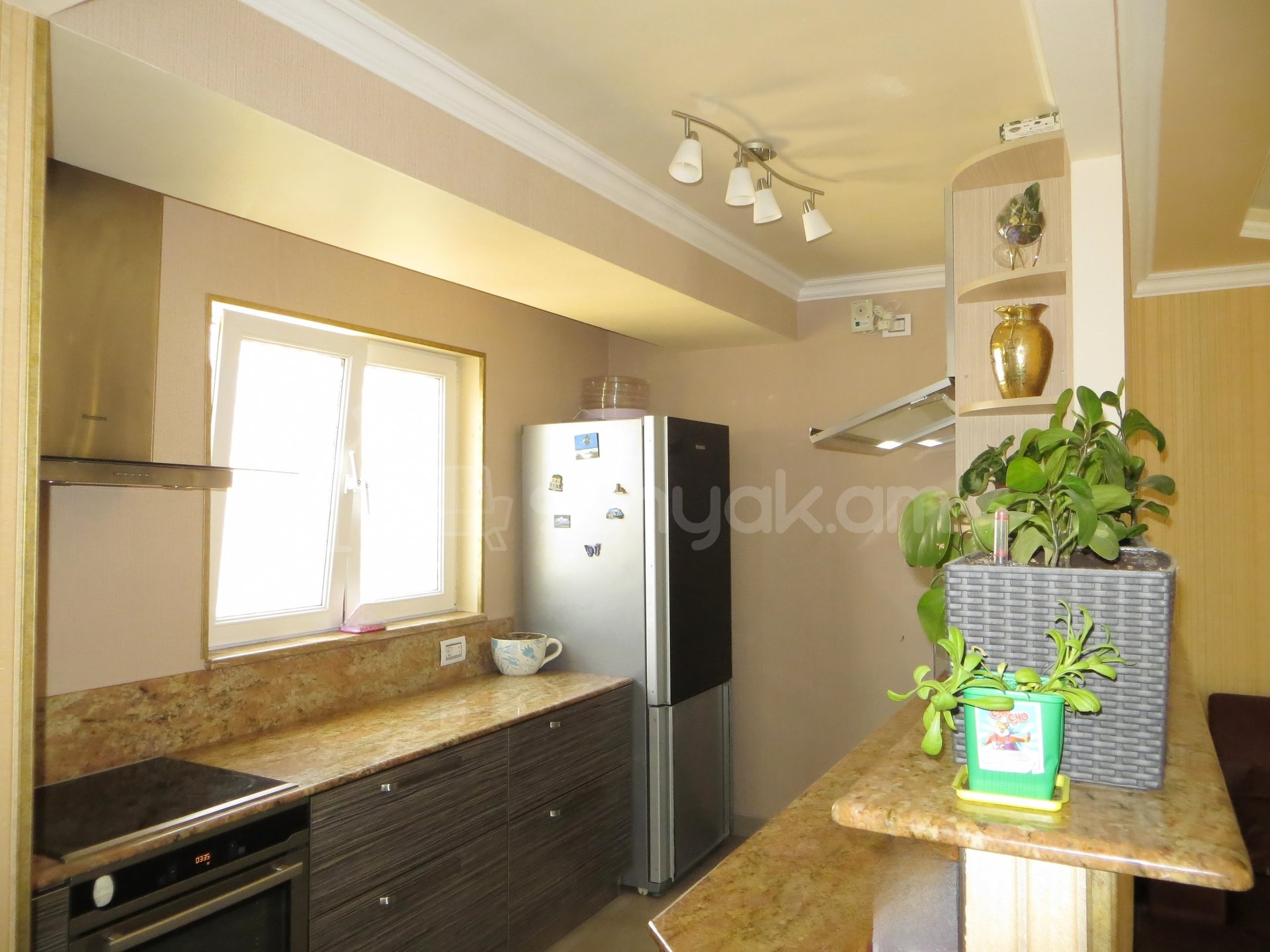 3 Սենյականոց Բնակարան, 82քմ, 4/14 հարկ, Կապիտալ Վերանորոգված