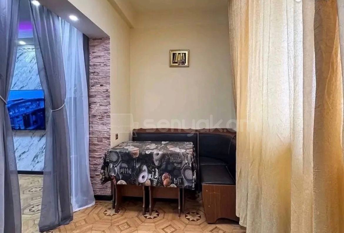 4 Սենյականոց Բնակարան, 80քմ, 8/9 հարկ, Կապիտալ Վերանորոգված