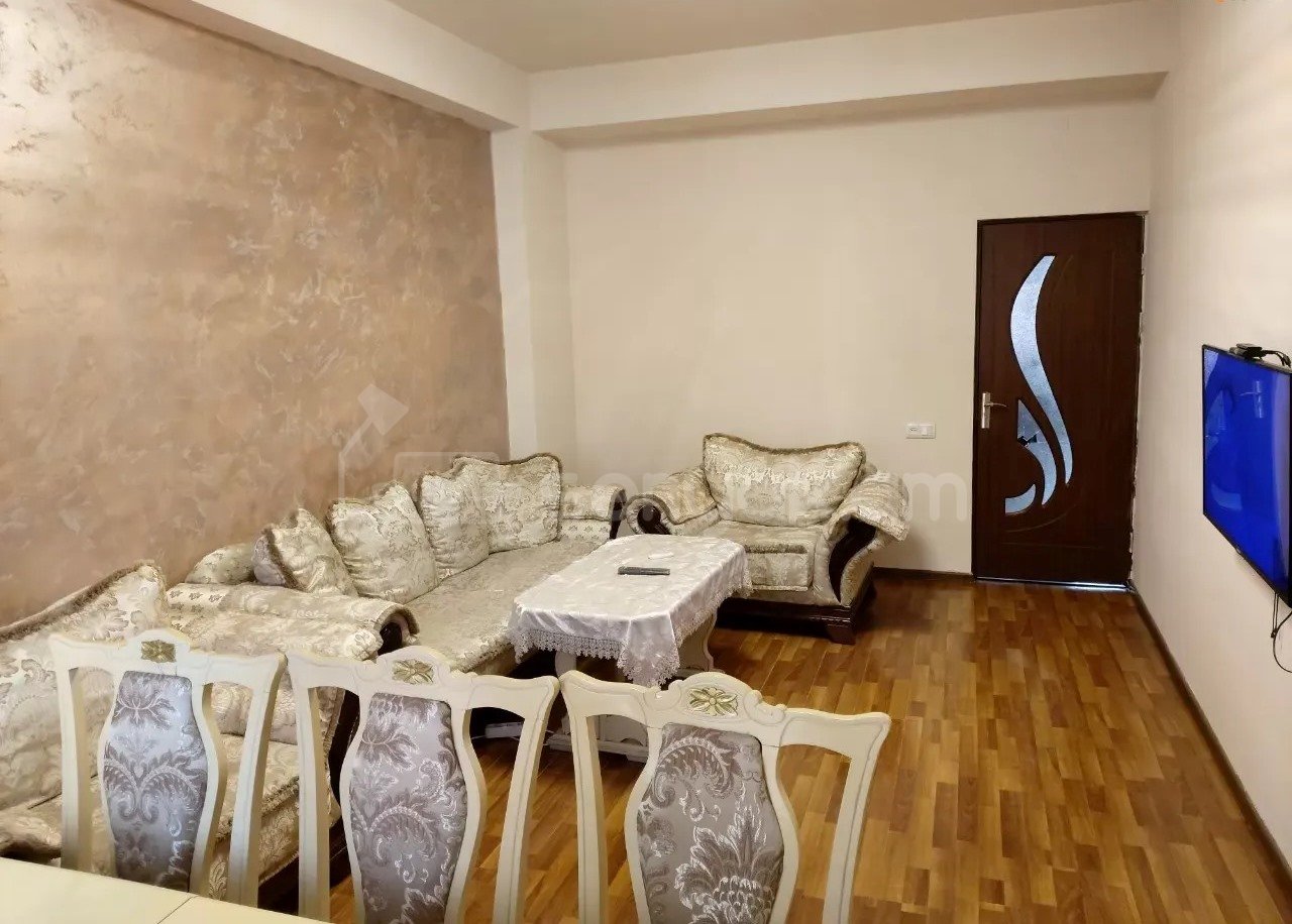 3 Սենյականոց Բնակարան Նորակառույցում, 85քմ, 2/8 հարկ, Կապիտալ Վերանորոգված