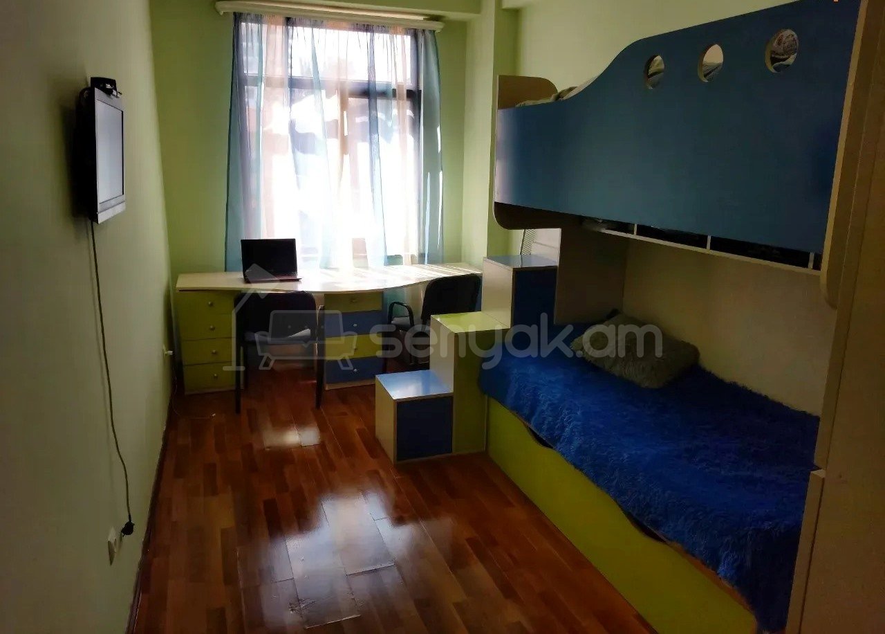 3 Սենյականոց Բնակարան Նորակառույցում, 85քմ, 2/8 հարկ, Կապիտալ Վերանորոգված