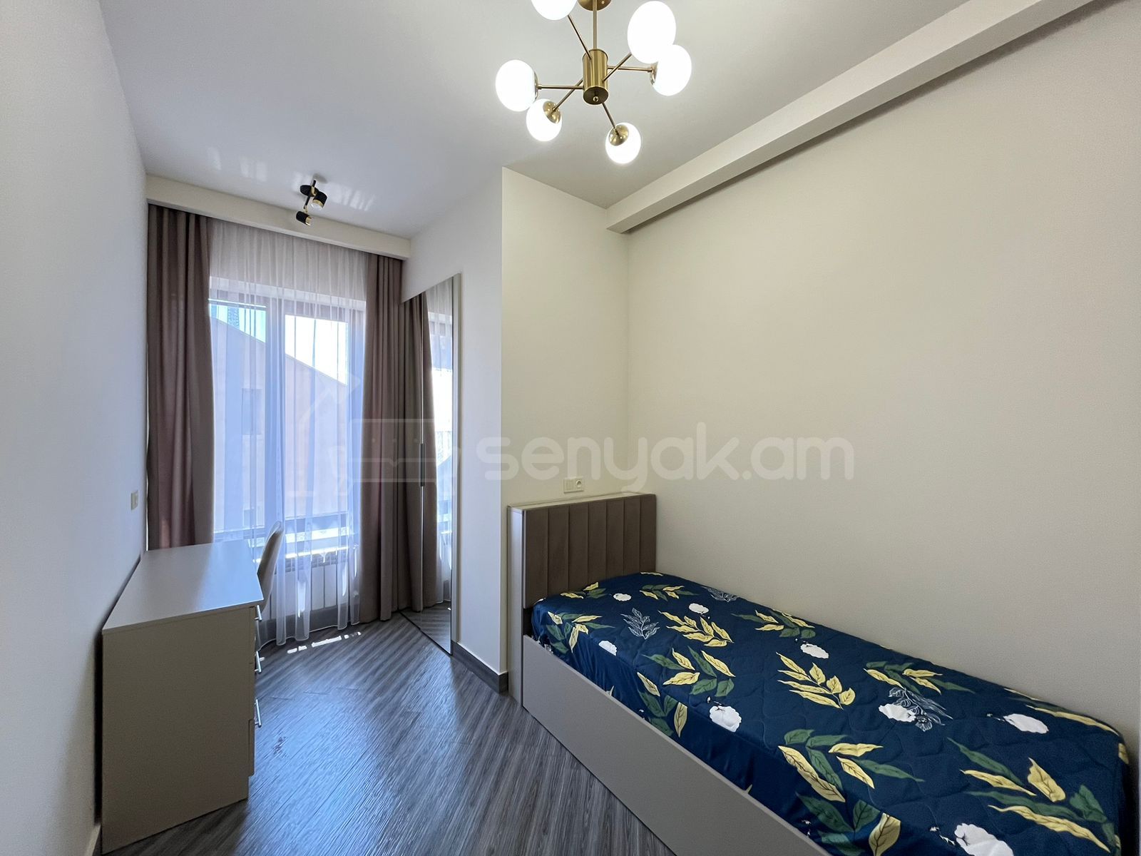 3 Սենյականոց Բնակարան Նորակառույցում, 75քմ, 2/4 հարկ, Կապիտալ Վերանորոգված, Կահավորված, Արևկող