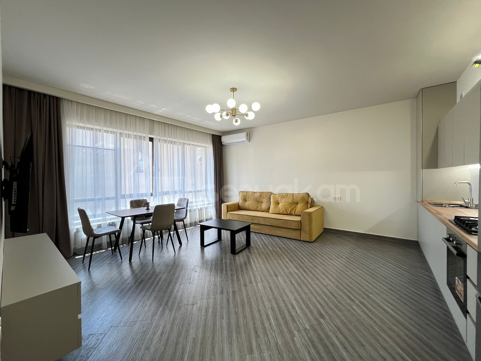 3 Սենյականոց Բնակարան Նորակառույցում, 75քմ, 2/4 հարկ, Կապիտալ Վերանորոգված, Կահավորված, Արևկող