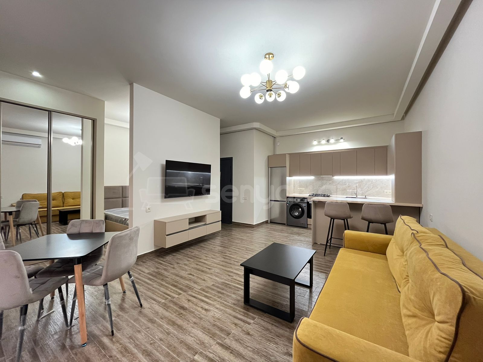 1 Սենյականոց Բնակարան Նորակառույցում, 40քմ, 1/4 հարկ, Կապիտալ Վերանորոգված, Կահավորված, Արևկող