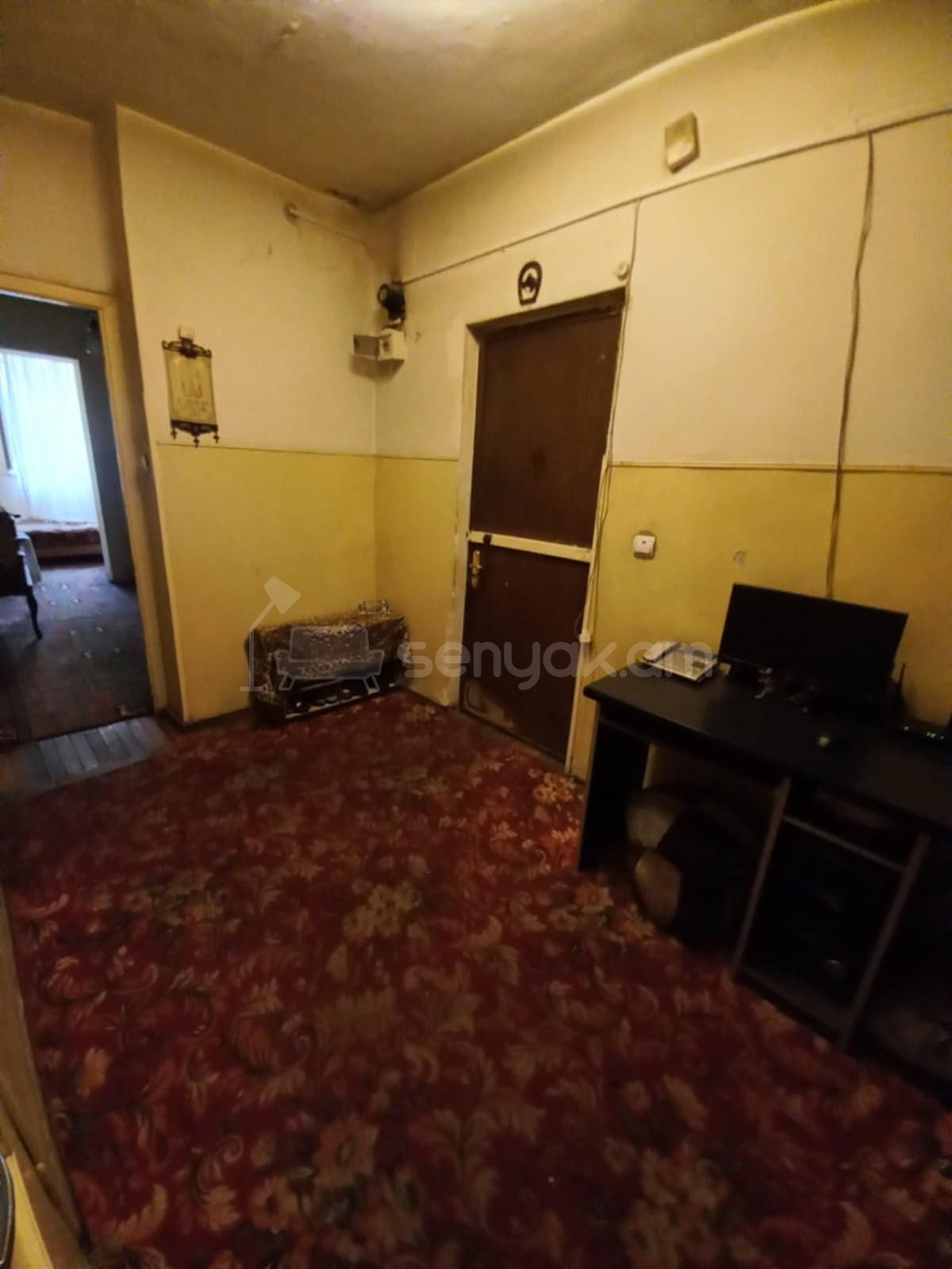3 Սենյականոց Բնակարան, 77քմ, 1/9 հարկ, Պետական Վիճակում
