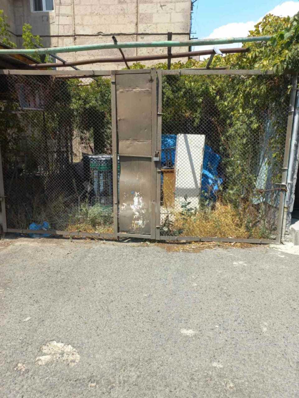 3 Սենյականոց Բնակարան, 77քմ, 1/9 հարկ, Պետական Վիճակում