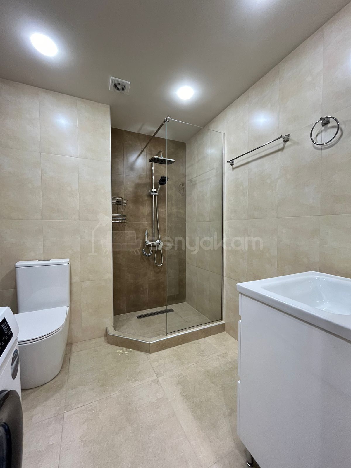 2 Սենյականոց Բնակարան Նորակառույցում, 60քմ, 1/4 հարկ, Կապիտալ Վերանորոգված, Կահավորված, Արևկող