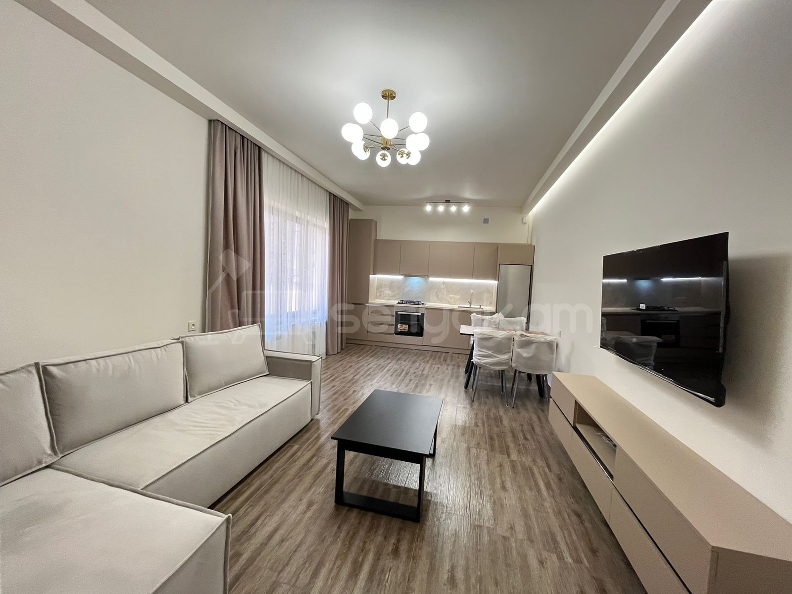 2 Սենյականոց Բնակարան Նորակառույցում, 60քմ, 1/4 հարկ, Կապիտալ Վերանորոգված, Կահավորված, Արևկող