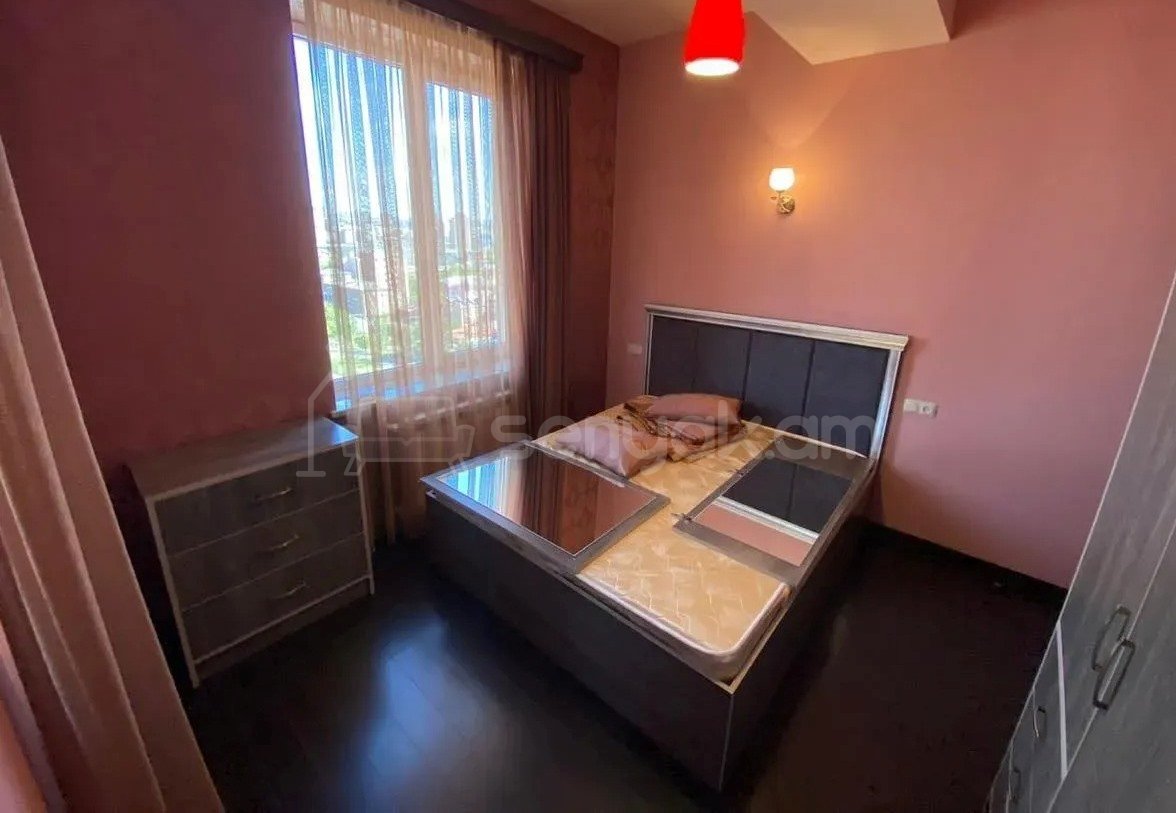 3 Սենյականոց Բնակարան Նորակառույցում, 78քմ, 12/12 հարկ, Կապիտալ Վերանորոգված, Կահավորված, Արևկող