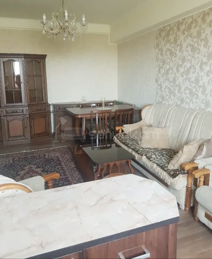 2 Սենյականոց Բնակարան, 41քմ, 4/9 հարկ, Կապիտալ Վերանորոգված, Կահավորված