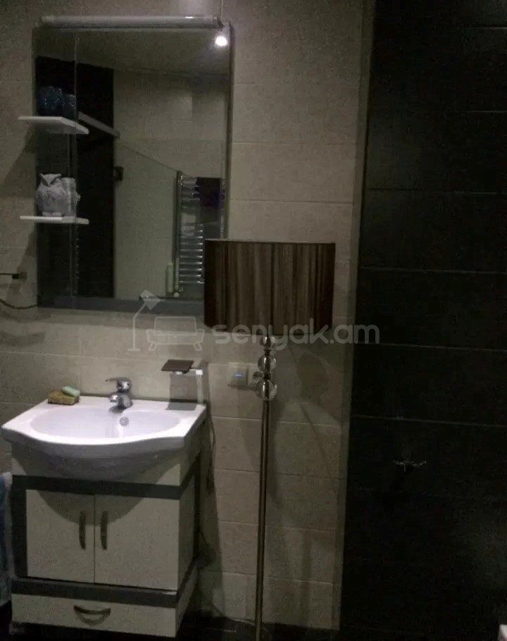 3 Սենյականոց Բնակարան Նորակառույցում, 64քմ, 7/11 հարկ, Կապիտալ Վերանորոգված