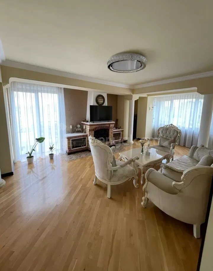 3 Սենյականոց Բնակարան, 88քմ, 13/14 հարկ, Կապիտալ Վերանորոգված